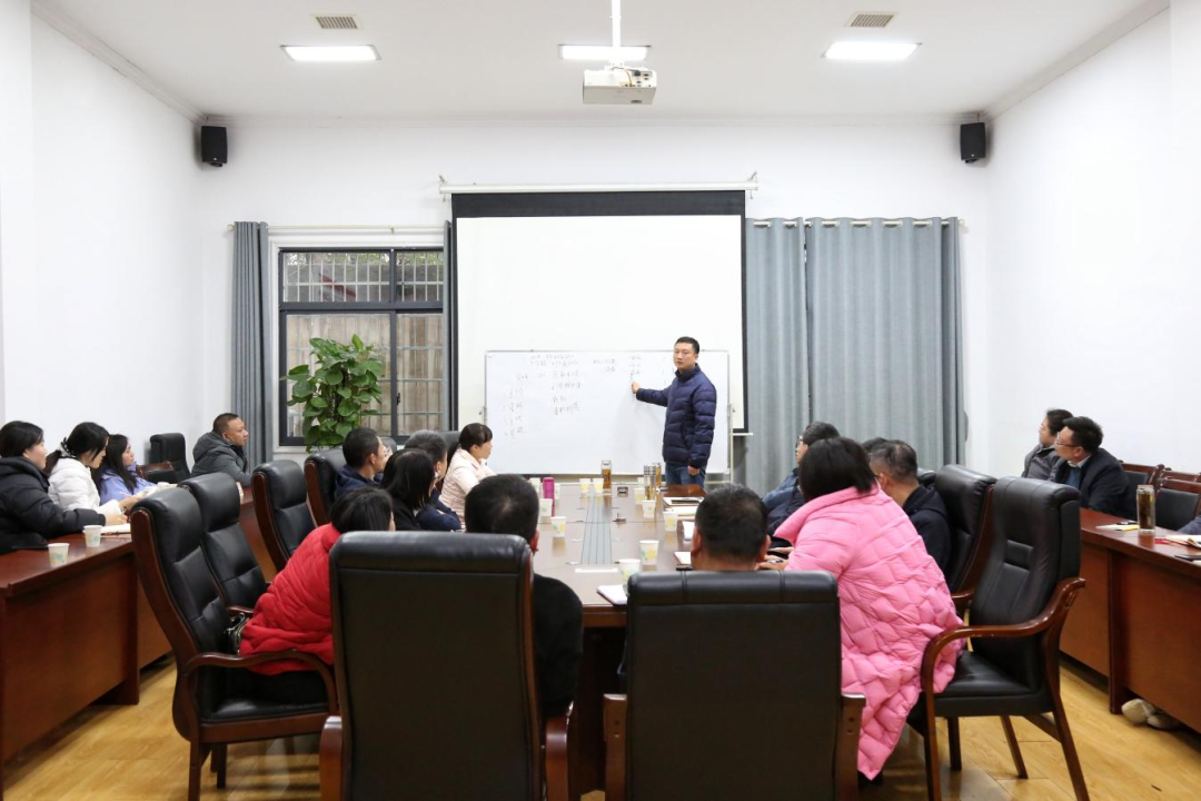 ����羵ͷ��ıƪ���� ��������